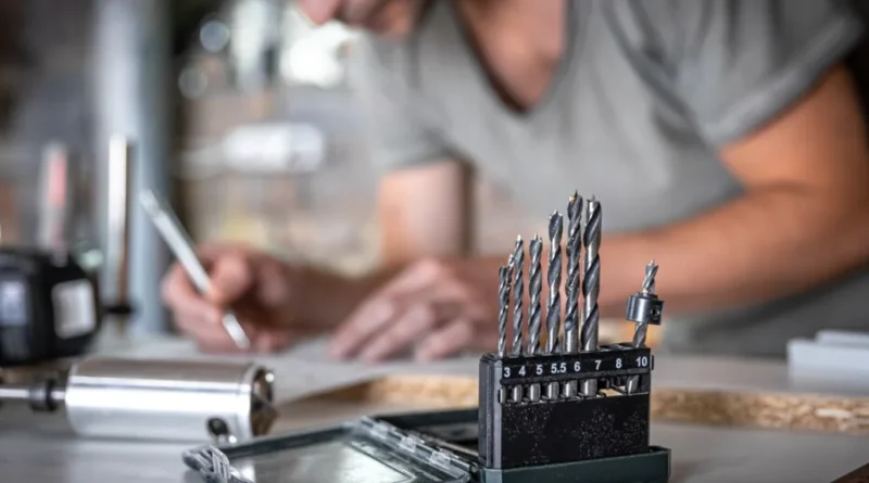 Why Your End Mills Keep Breaking and How an End Mill Selection Guide Solves It