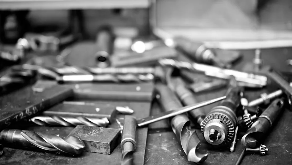 How AI Enhances Tool Wear and Tool Life Estimation in Real-Time Machining