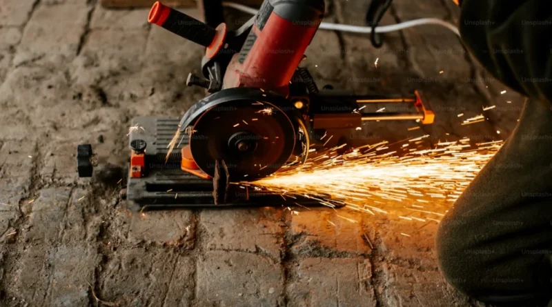 How Does a Circular Saw Cut at Angle Improve Compound Cuts Precision
