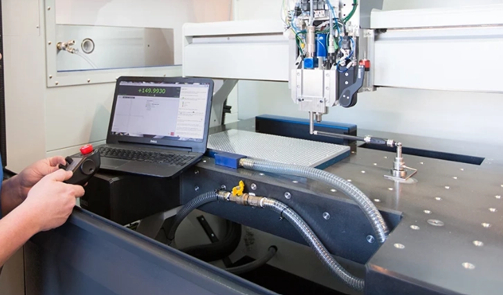 How CNC Machine Buying Guide Helps Balance Precision vs Budget