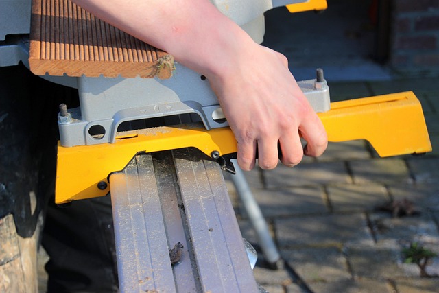 mini chop saw