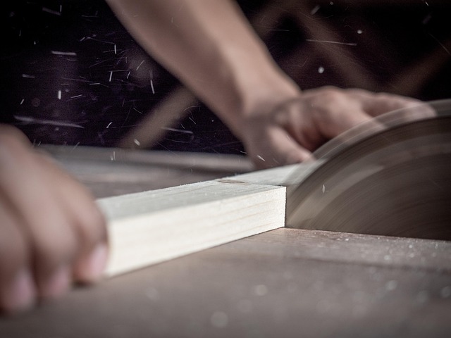 concrete saw cutting