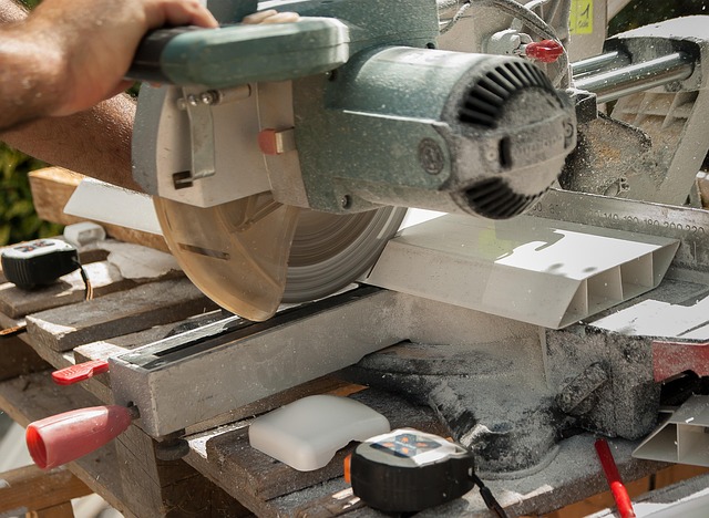 tile saw