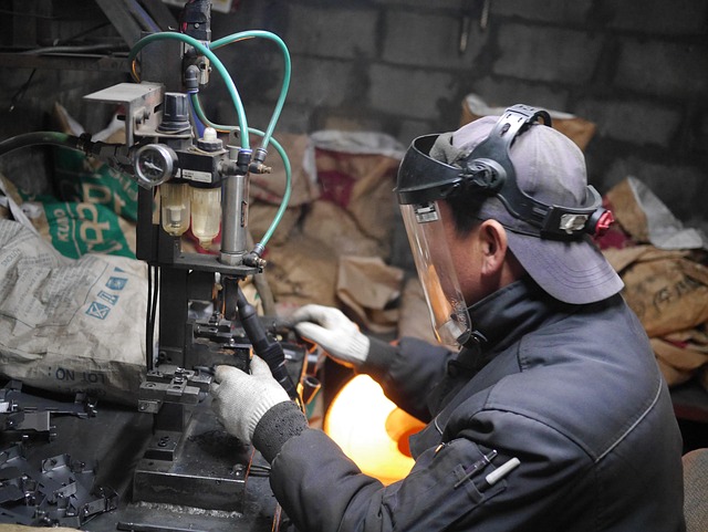 What OSHA Says About Training Resistance Welding Operators Using a Spot Welding Machine