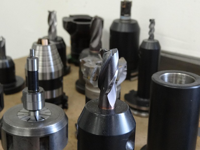 Can Milling Machine Cutters Improve Machinability and Surface Roughness Prediction