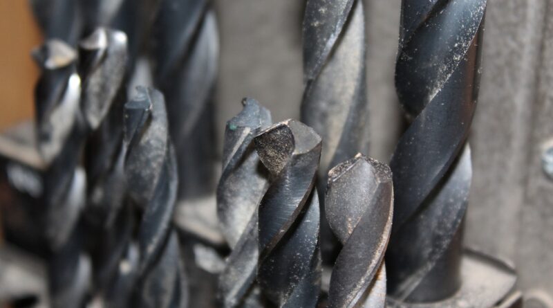 drill, bits, steel, cutting, sharp, hazardous, multifunction, metal, opener, equipment, swiss, saw, scissors, cut, tool, knife