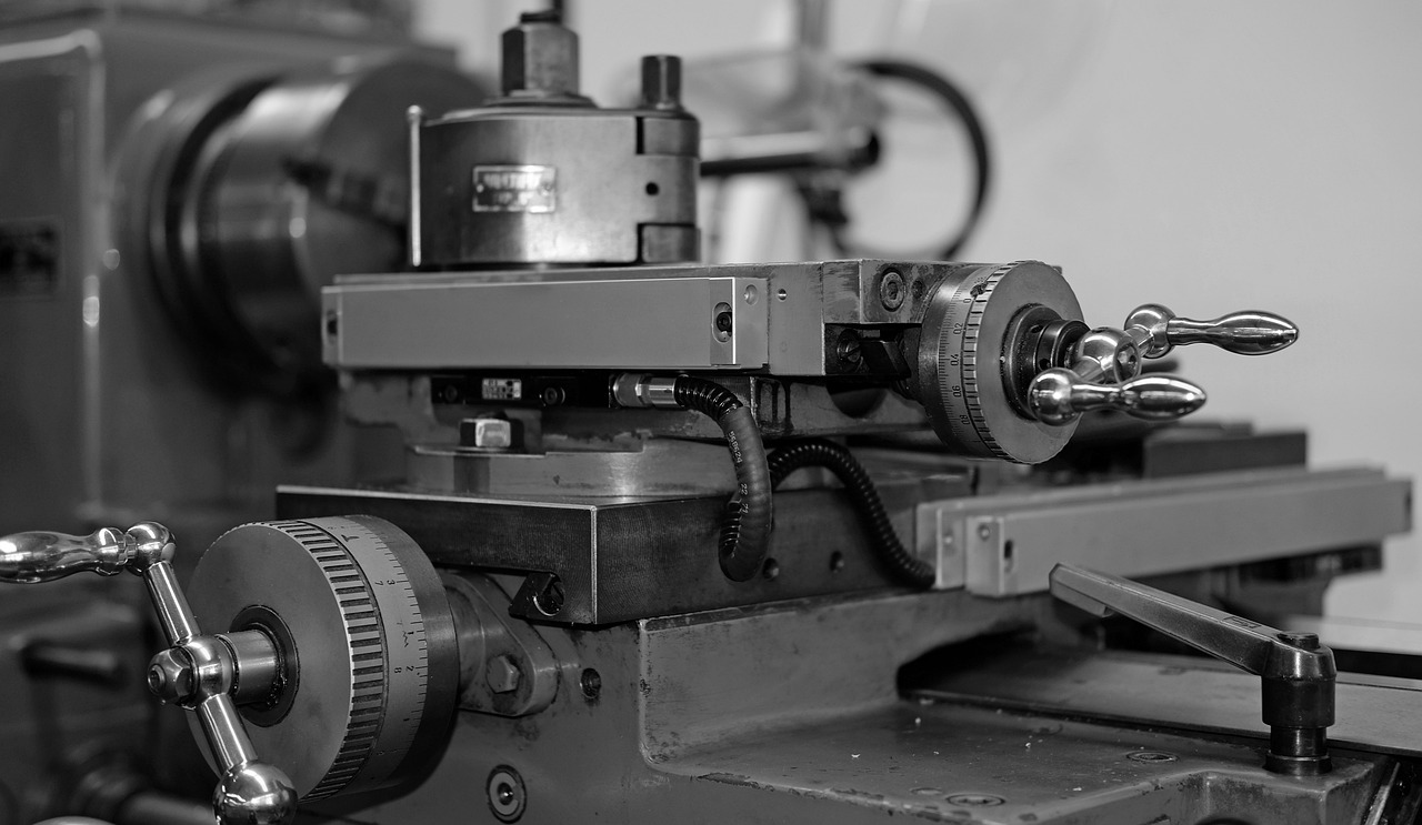 How Can CNC Lathe Programming Reduce Scrap and Cycle Time?