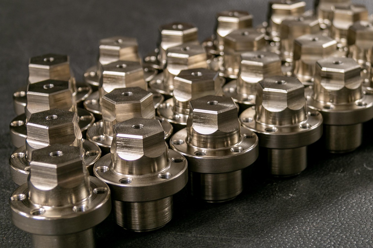 How Can CNC VMC Programming Cut Cycle Time Without Risking Part Quality?