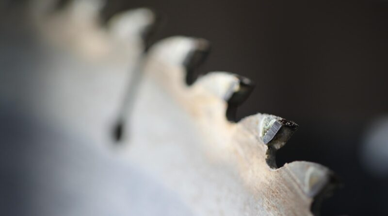 saws, macro, close up, metallic, sharp, weapons, iron, tools, equipments, wood, works, timber, carpentry, blades, hand saw, cutting, hand tools
