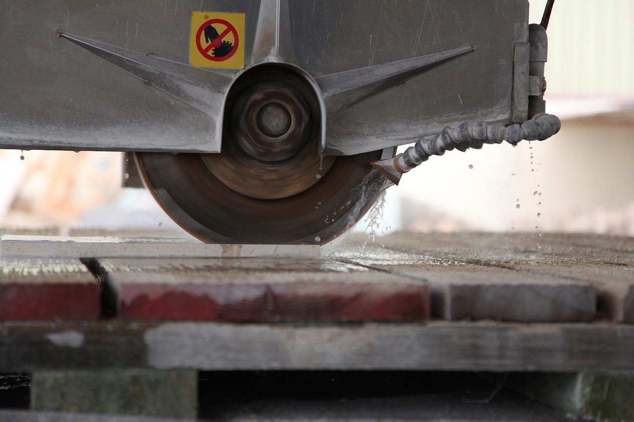Can You Use a Cutting Disc for Drill Work or Is a Grinder Better?