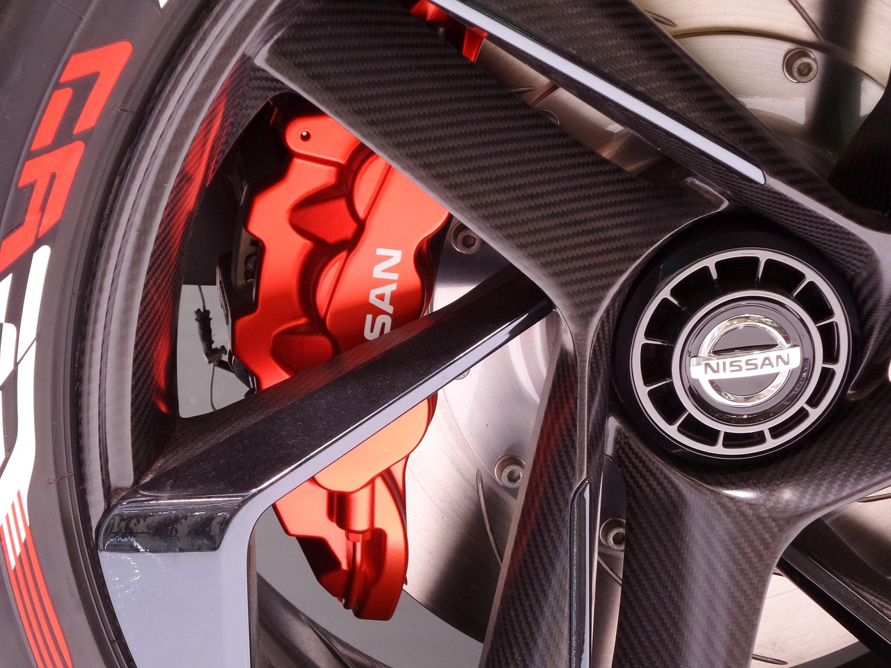car, wheel, showroom, prototype, vehicle, automobile, car wallpapers, design, nissan