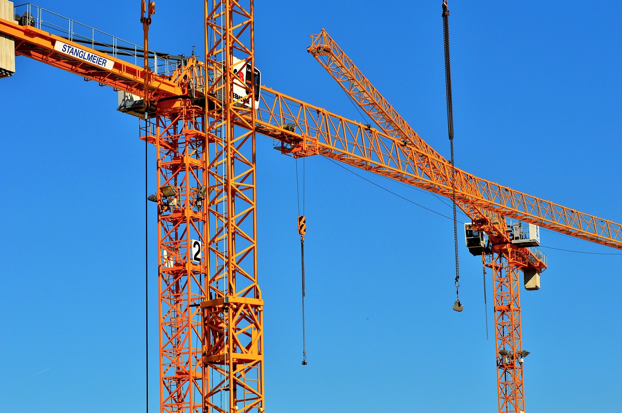 Boom lifts guide for height, reach, terrain, power, and safety