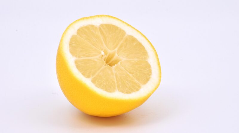 lemon, half, 4k wallpaper, fresh, desktop backgrounds, cut, yummy, ripe, yellow, healthy, full hd wallpaper, vitamins, disc, hd wallpaper, section, tropical, mac wallpaper, 4k wallpaper 1920x1080, fruit, isolated, cool backgrounds, free background, bio, individually, laptop wallpaper, white, wallpaper 4k, free wallpaper, windows wallpaper, beautiful wallpaper, wallpaper hd, background