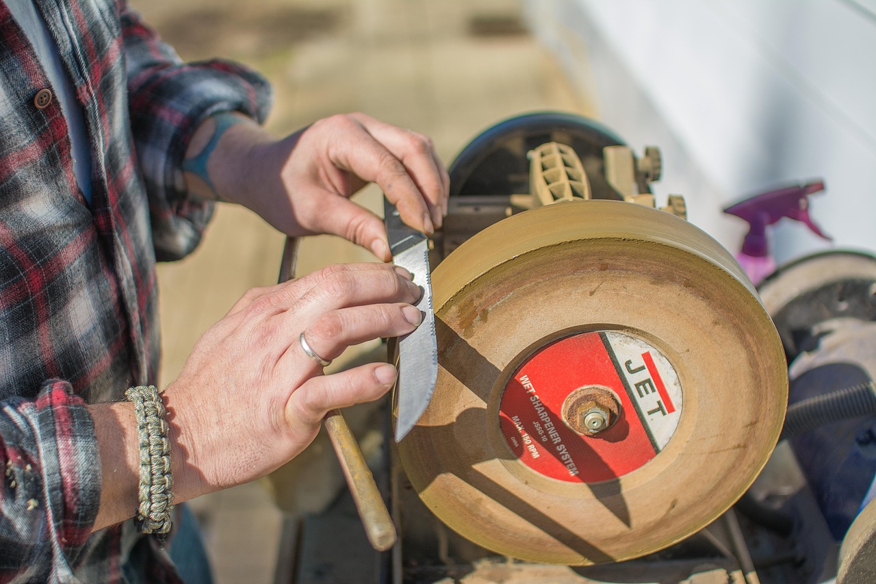 Honing machining explained for precision bore finishing