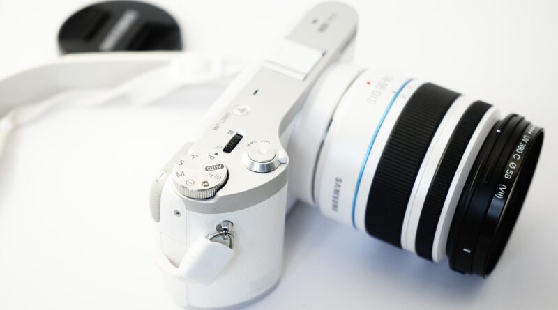 camera, samsung nx 300, samsung, nx 300, lens, photo, taking photos, digital camera, photography, digicam, technology, white, elegant, noble, camera, camera, camera, camera, camera, samsung, samsung