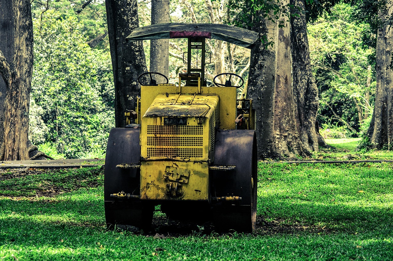 How to choose a compactor roller for soil and asphalt work