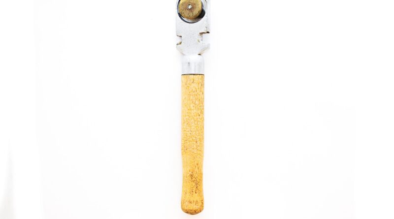 glass cutter, cutter, tool, cutting, work, equipment, blade, handle, construction, instrument, manual, repair, design, hardware, manufacturing, occupation, crafts, activity, cut, worker, craft, diamond