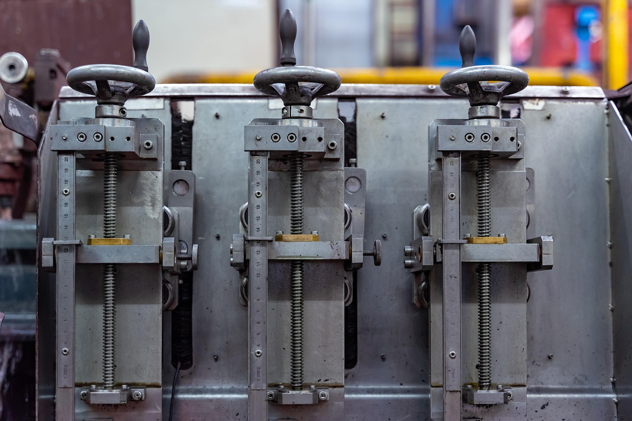 Achieving Industrial Excellence with LZ Optical’s Laser Cladding Technology