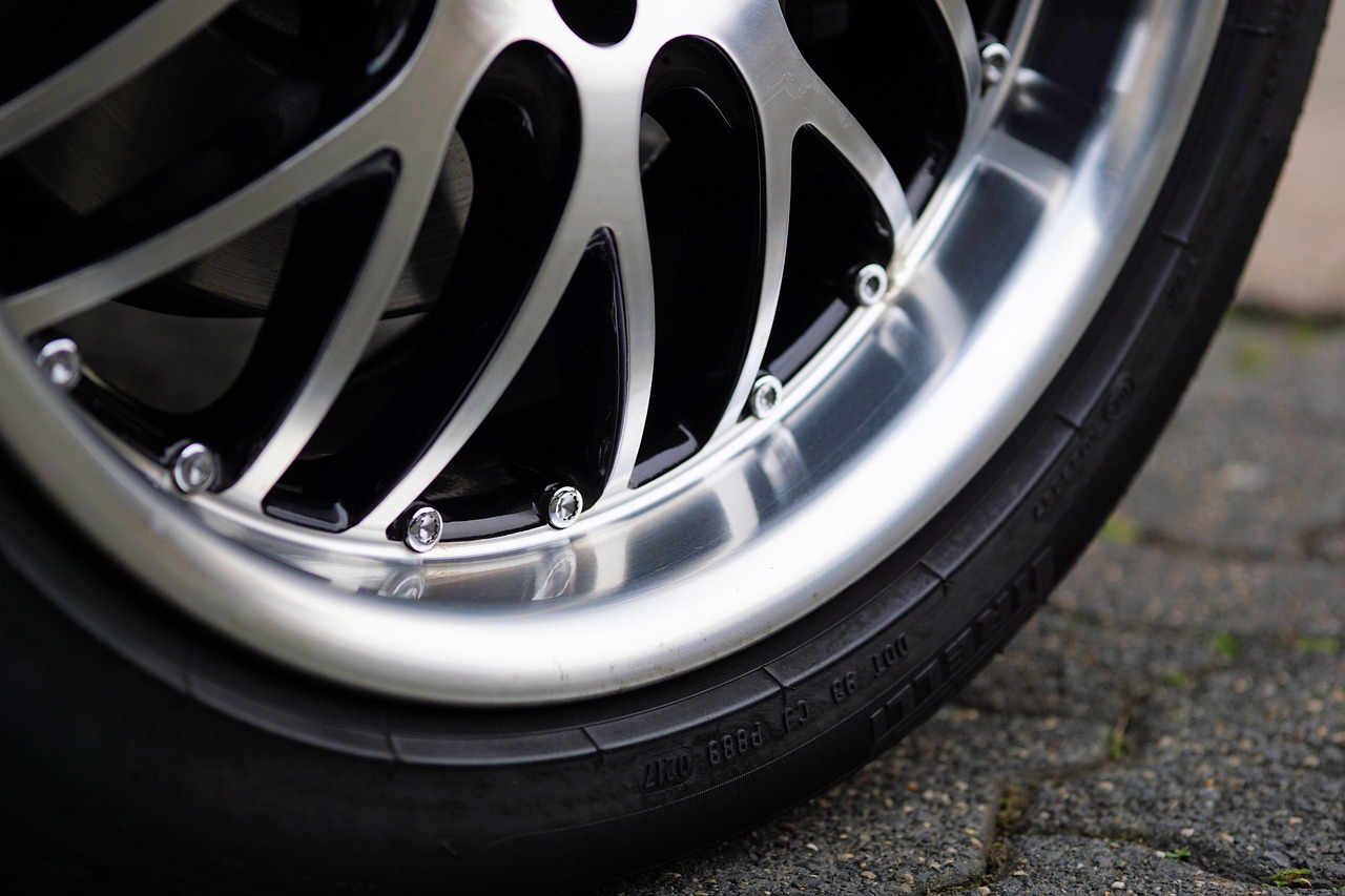 The surface treatment and finishing of aluminum and its alloys explained