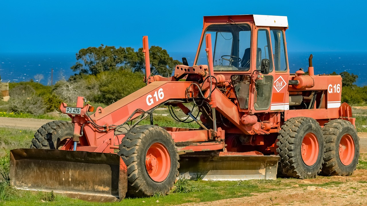 Motor grader applications, controls, and selection factors for contractors
