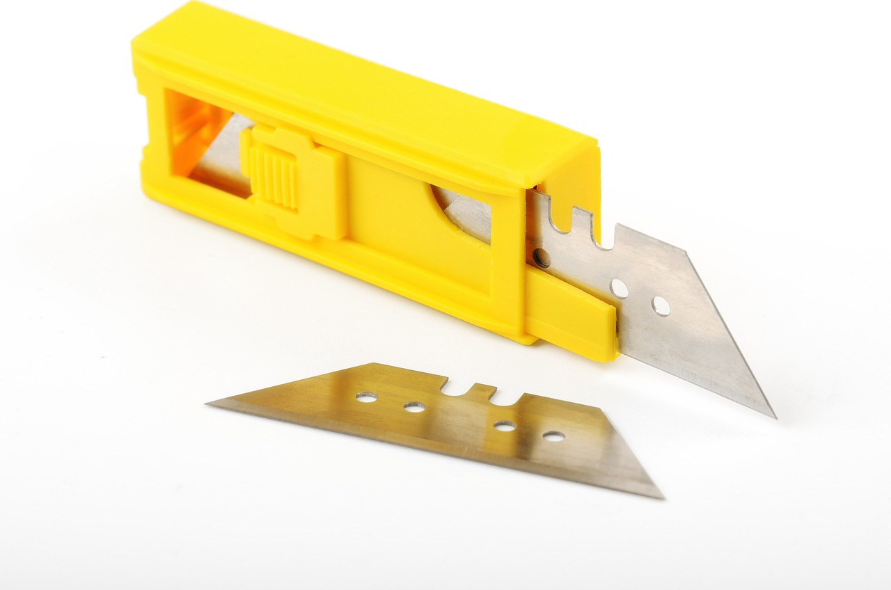Dremel metal cutting bit guide for wheels, burrs, and clean cuts