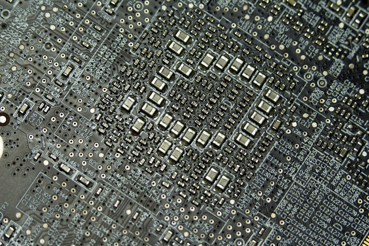 PCB CNC machining explained for prototypes, routing and depaneling