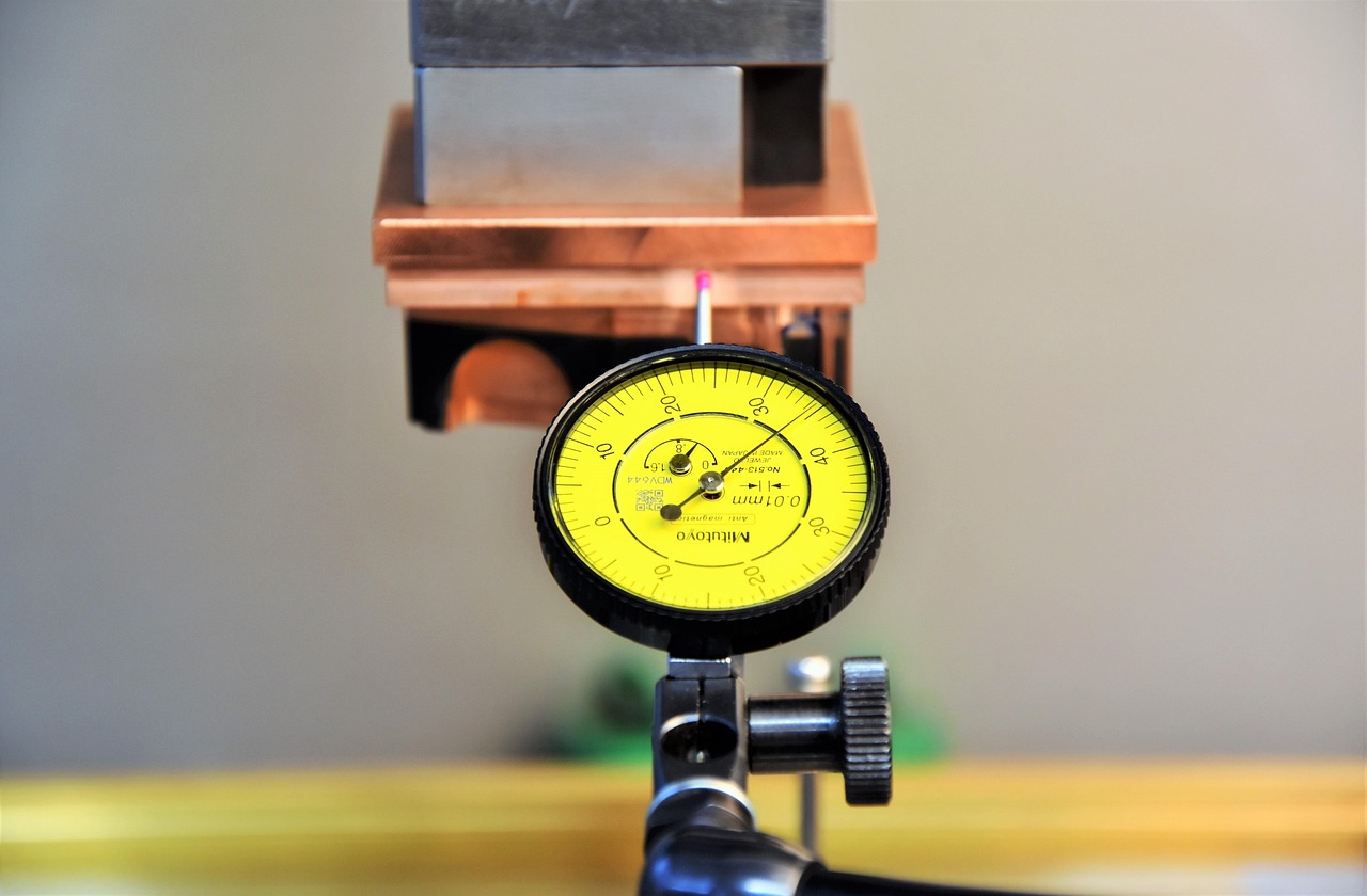 gauge, button, probe, keys, measure up, tool, tooling, craft, clock, pointer, accuracy, arm, probe tip, electrode, align, edm machine, copper, edm