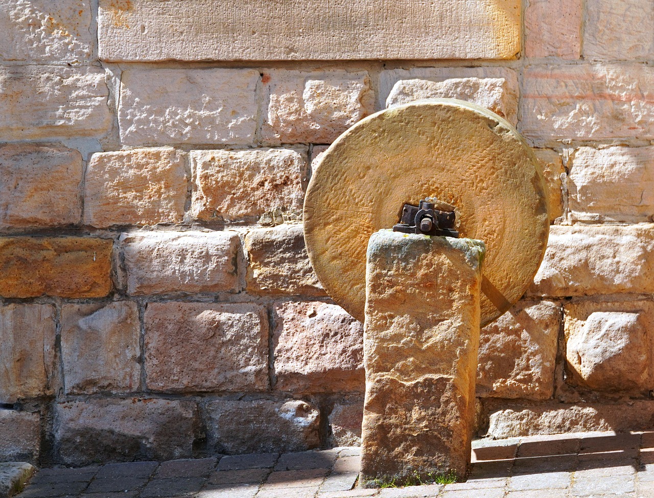 grinding stone, old, grind, historical, wheel, tool, stone, grinding stone, grind, grind, grind, grind, grind