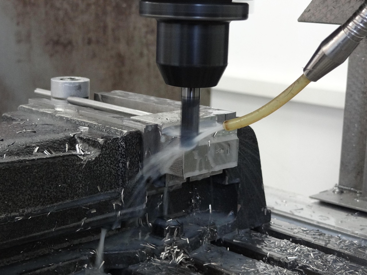 drill, milling, machining, chips, engraving, tool, drilling machine, milling cutters, milling machine
